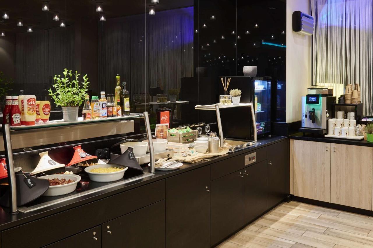 Park By Radisson Airport 4* Luik
