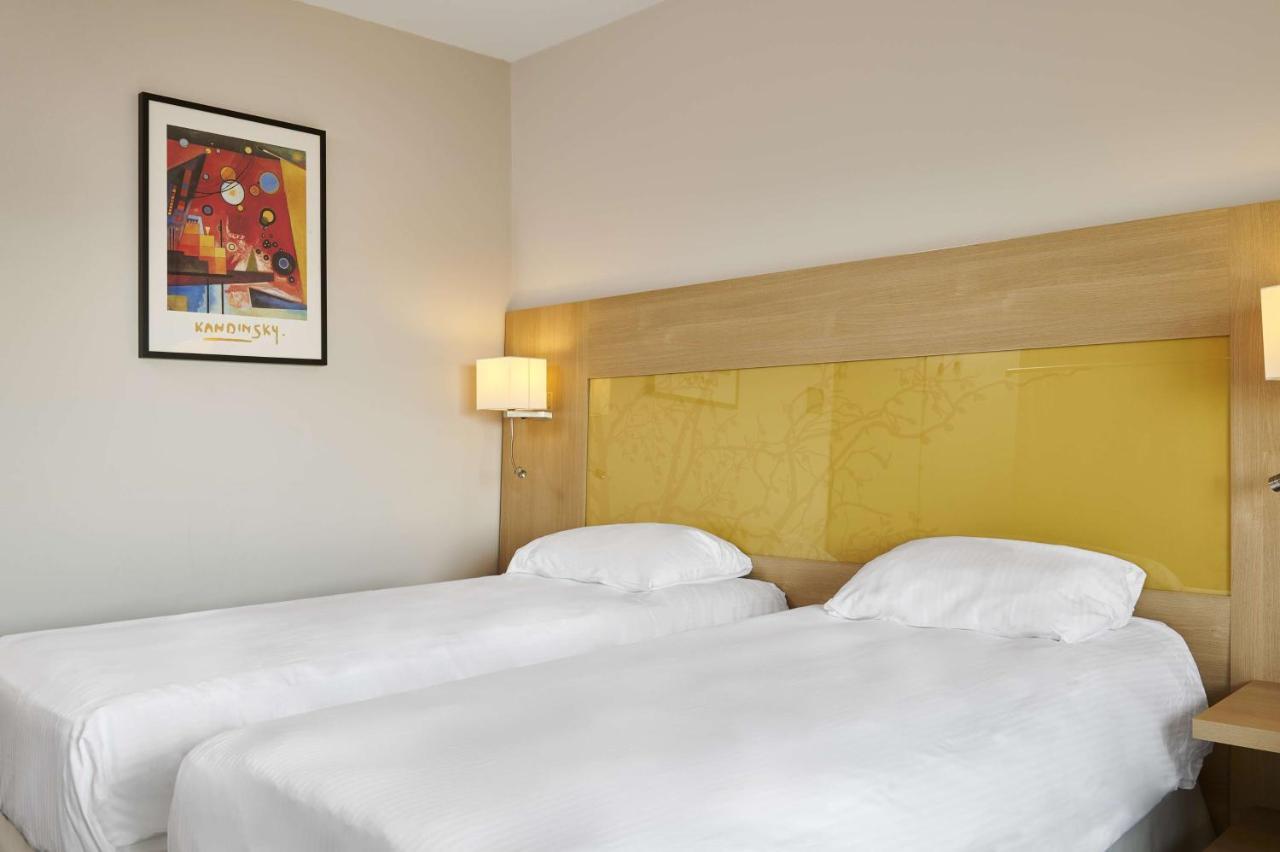 Park By Radisson Airport 4*