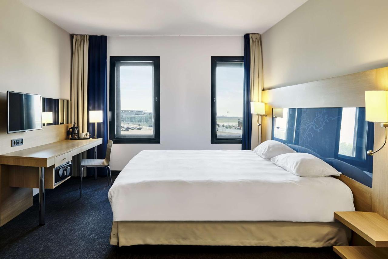 Park By Radisson Airport Hotel 4*