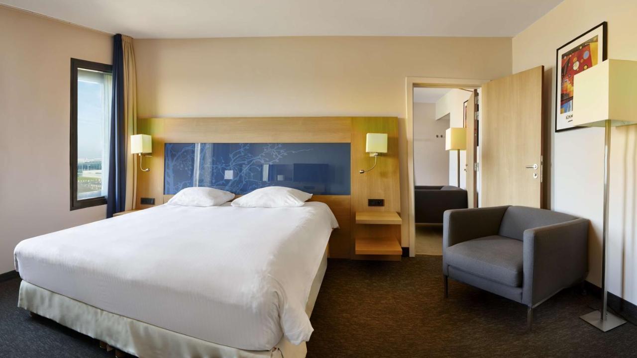 Hotel Park By Radisson Airport 4*