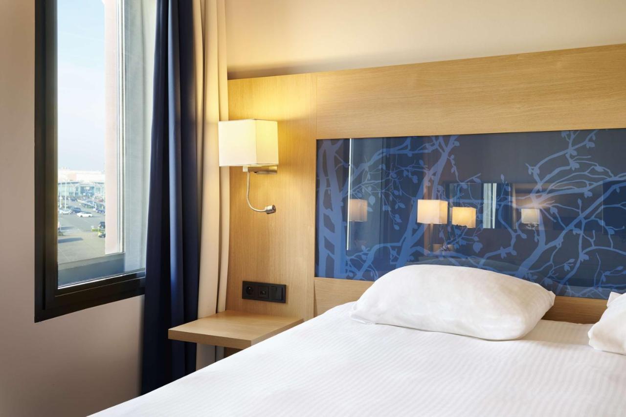 Hotel Park By Radisson Airport 4*