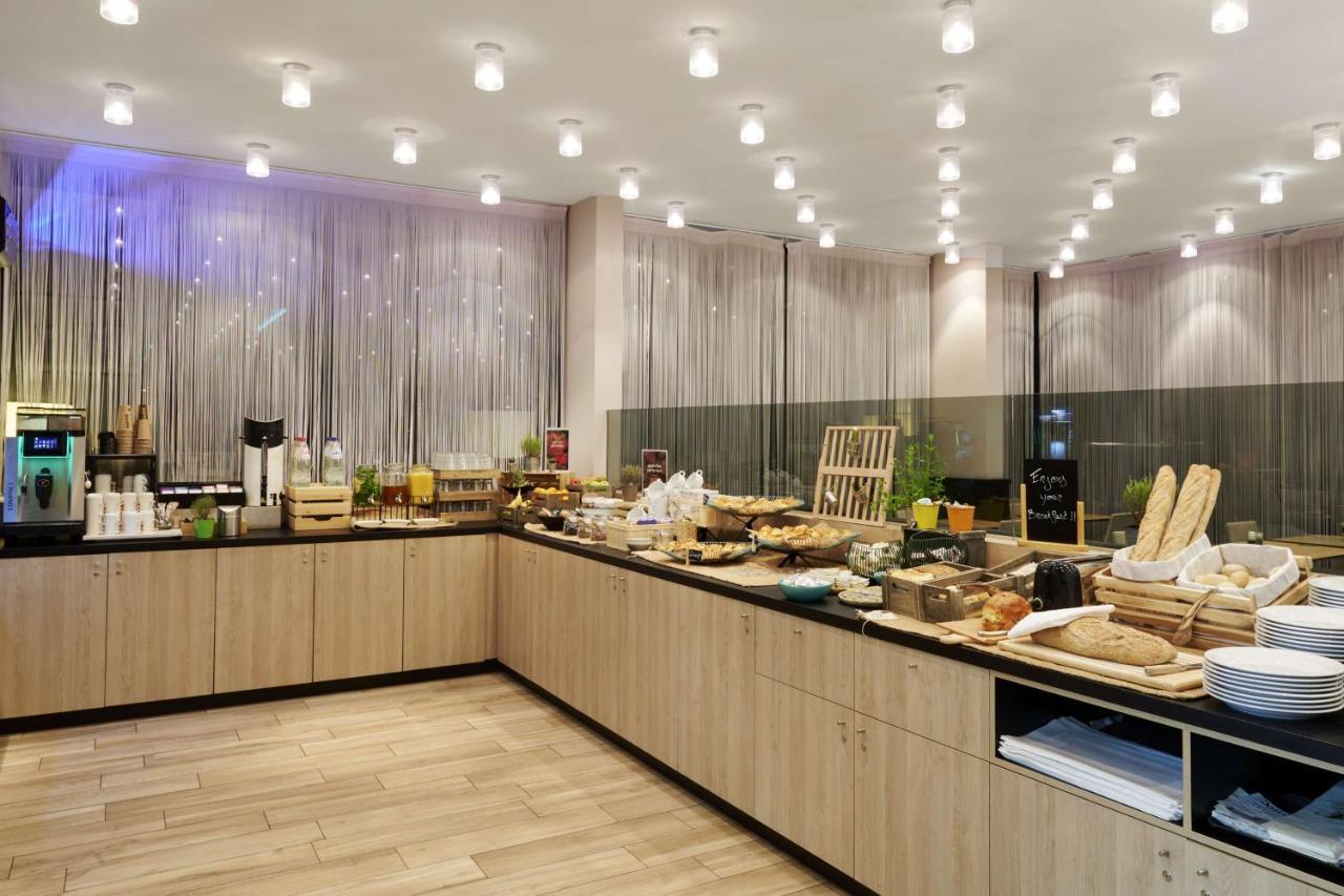 Park By Radisson Airport 4*